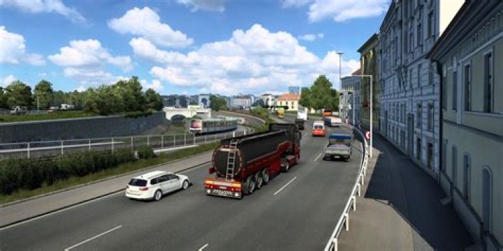 Which is better Euro Truck Simulator 2 or American Truck Simulator?